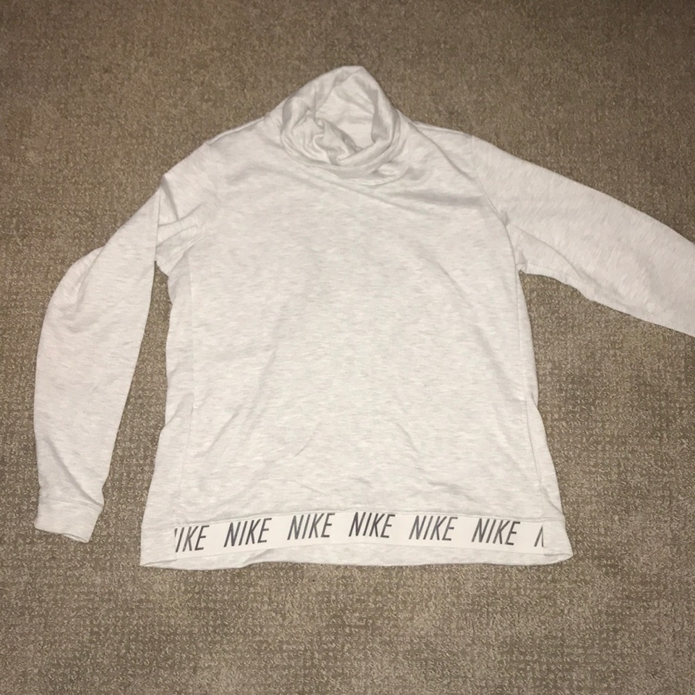Nike dri-fit turtle neck sweatshirt
